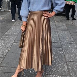 ZARA TAN PLEATED MAXI SKIRT SATIN TRENDY METALLIC